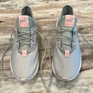 Puma soft foam optimal comfort Sneakers women’s size 9.5